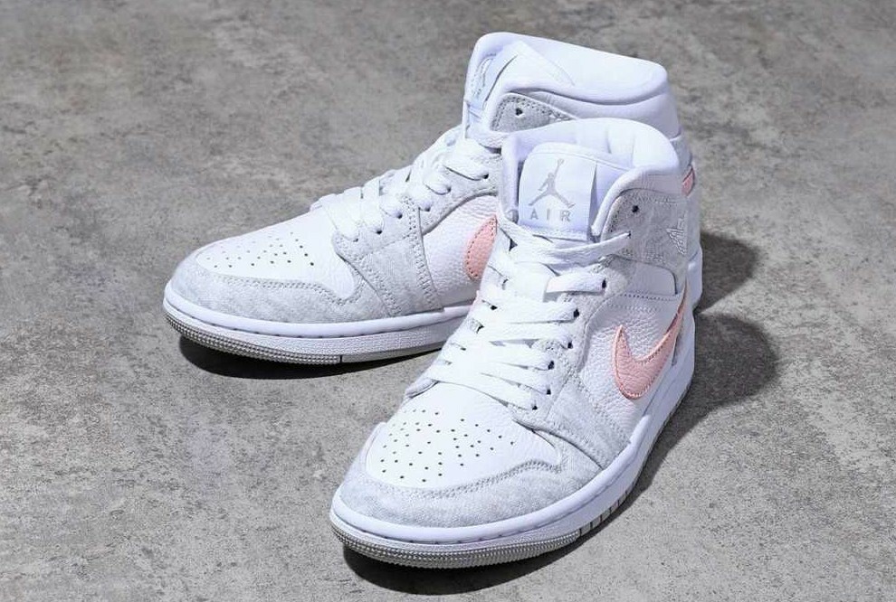 Pre-owned Jordan Nike Wmns Air  1 Mid Se Light Iron Ore Dn4045-001 Us 7 - 12 Women In Multicolor