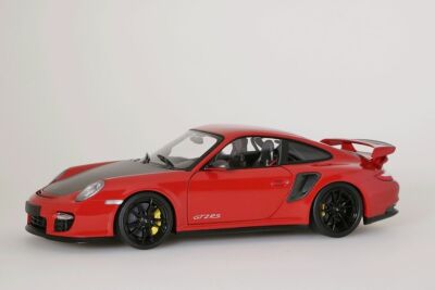 Porsche 911 GT2 RS 2011 rot/schwarz 1:18