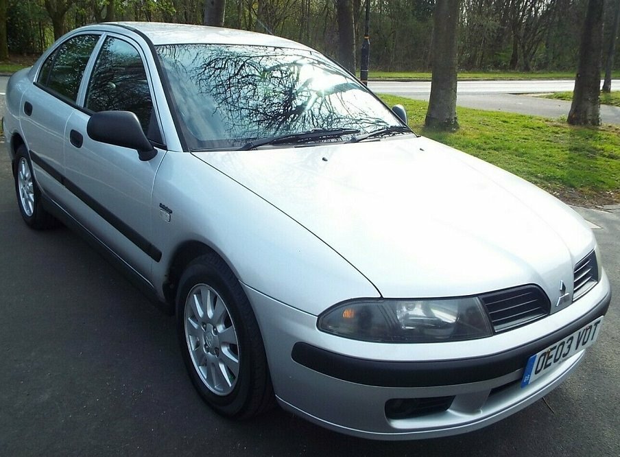 Mitsubishi carisma 2003 год
