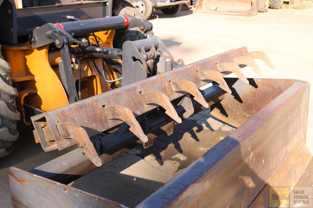 2013 CASE 570NXT SKIP LOADER 2600HRS 4X4 MP BUCKET TIER 4 GANNON TIER 4