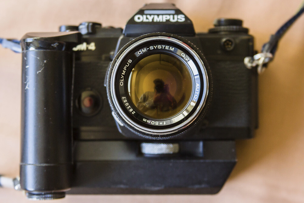 Vintage Olympus OM4 Film Camera +batts, Winder 2, 3 Lenses 2 Flashes