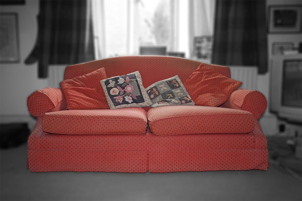 Very Comfy Old Fashioned Twin Sofa For Sale 30 00 Or Nearest