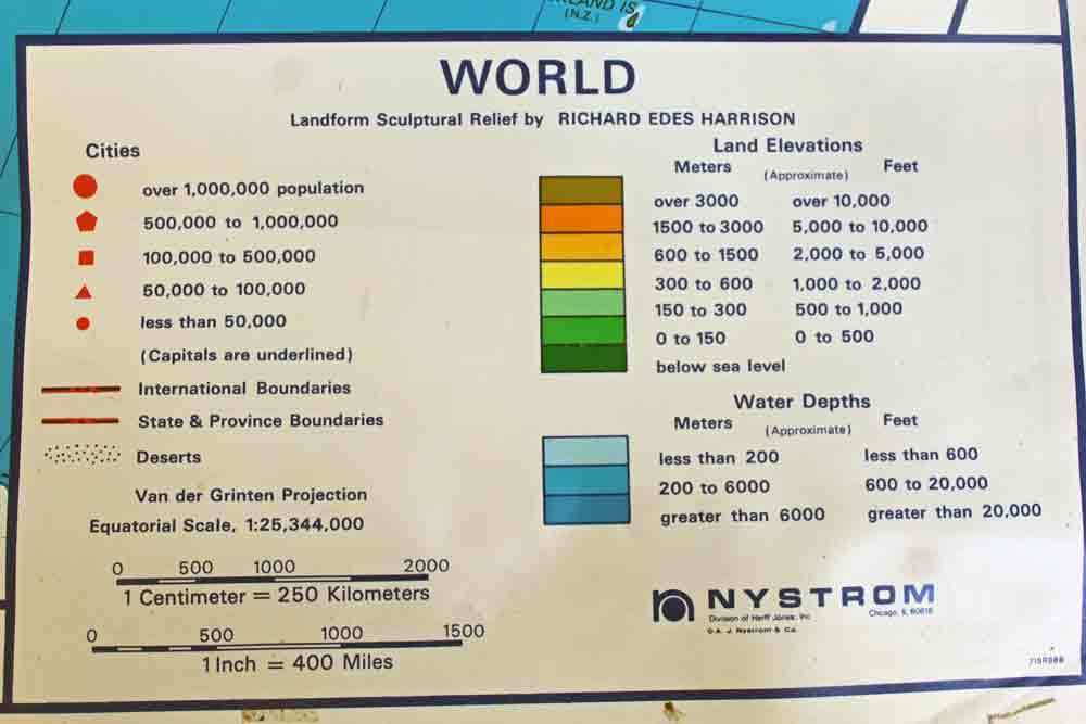 2 Vtg Maps School Room United States & World Wall Mount Pull Down 2 Units 4 Maps