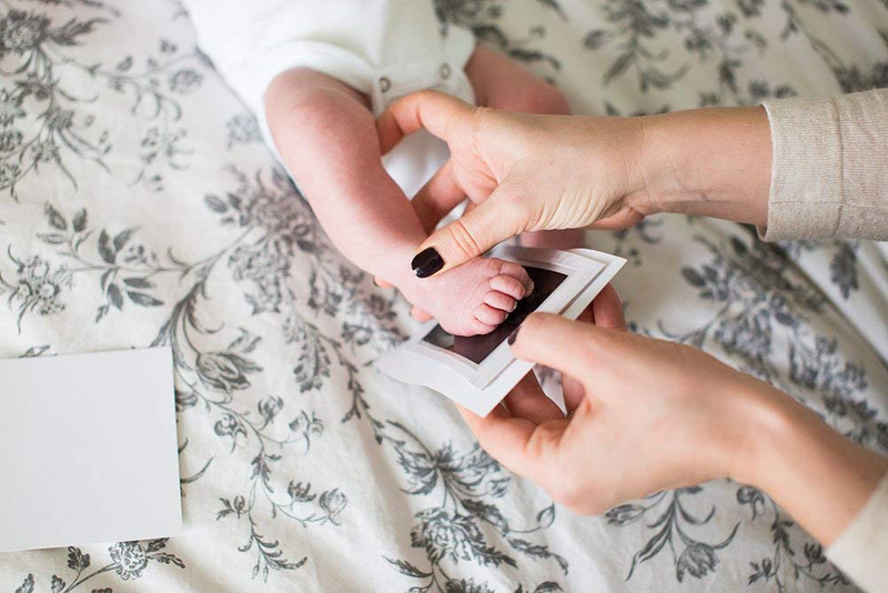 Pearhead First 5 Years Chevron Baby Memory Book with Clean-Touch Safe Ink Pad to