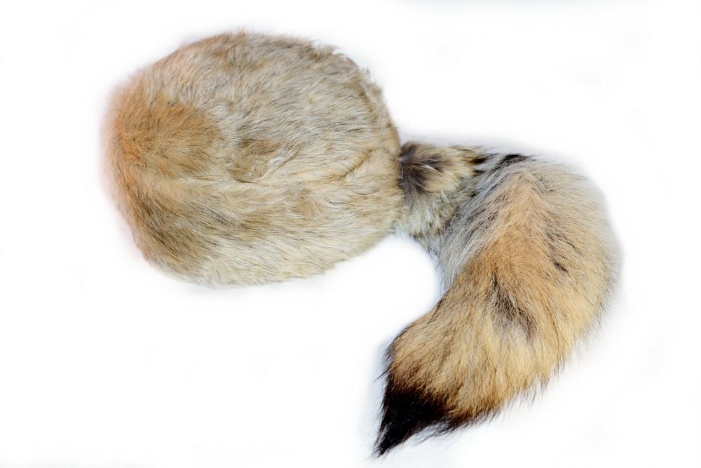 Coyote Tail Davey Crockett Coonskin Cap Real Tail Fur Coon