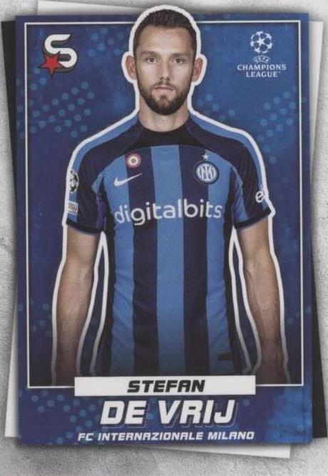 2022-23 Topps UEFA Club Competitions Superstars Stefan de Vrij #77