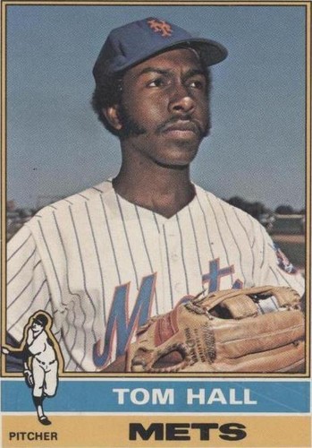 1976 O-Pee-Chee - Tom Hall #621