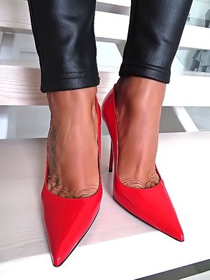 MADE IN ITALY 1969 MADE IN ITALY ALL LEATHER HIGH HEELS Z61 ANOUK STYLE STILETTO PUMPS RED