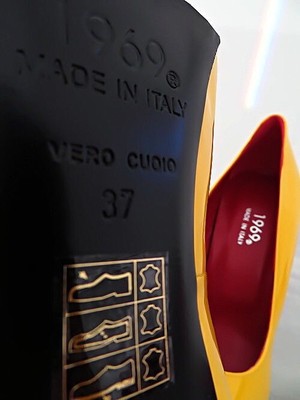MADE IN ITALY 1969 MADE IN ITALY ALL LEATHER HIGH HEELS ZG6 ANOUK STYLE STILETTO PUMPS YELLOW