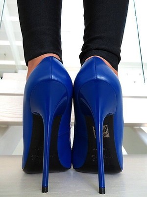 MADE IN ITALY 1969 MADE IN ITALY ALL LEATHER HIGH HEELS W92 ANOUK STYLE STILETTO PUMPS BLUE