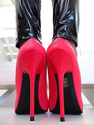 MADE IN ITALY 1969 MADE IN ITALY ALL LEATHER HIGH HEELS U15 ANOUK STYLE STILETTO PUMPS SALMON