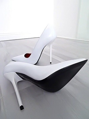 MADE IN ITALY 1969 MADE IN ITALY ALL LEATHER HIGH HEELS X50 ANOUK STYLE STILETTO PUMPS WHITE