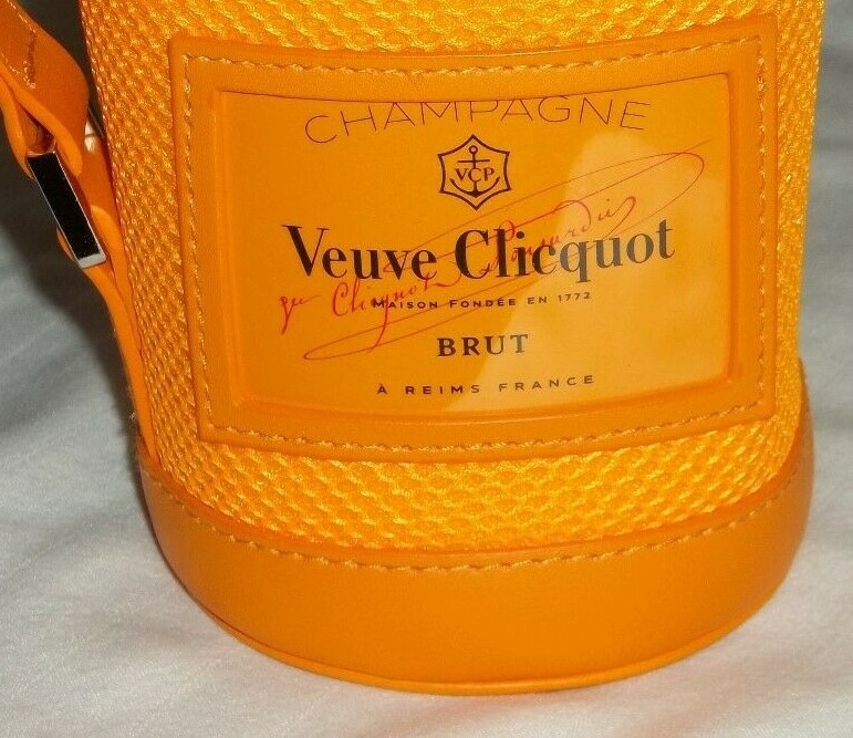 Veuve Clicquot,Brut,Champagne,Sleeve,Insulator,Koozie,Zipper Back,NEW!