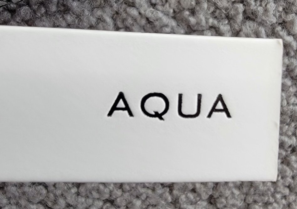 AQUA Ombré Knit Beanie Women's One Size Silver/Black Folded Cuff Pom Pom At Top - Picture 13 of 14