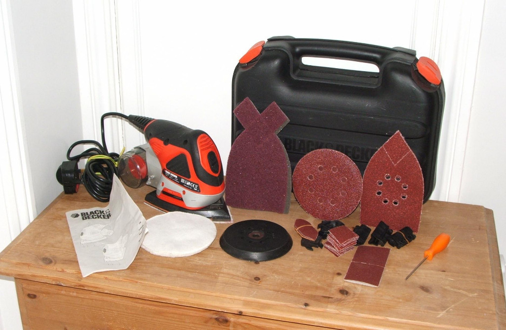 Black & Decker Multi Sander In Case Model No KA270 VGC