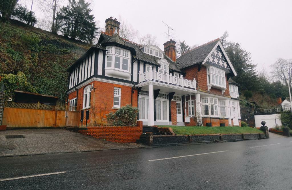 3 bedroom house in Shooters Hill Craigside, Pangbourne, RG8 in