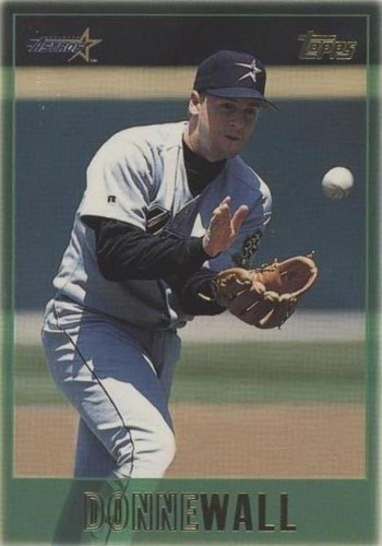 1997 Topps - Donne Wall #223