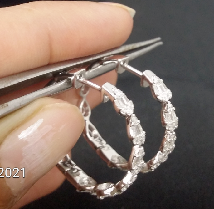 Pre-owned Handmade Deal 0.60 Carat Natural Baguettes Diamonds Hoops Huggies Earrings In 14k Gold In White