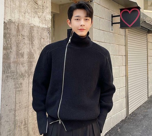 Men's New Winter Turtle Neck Zipper Long Sleeve Warm Kniting