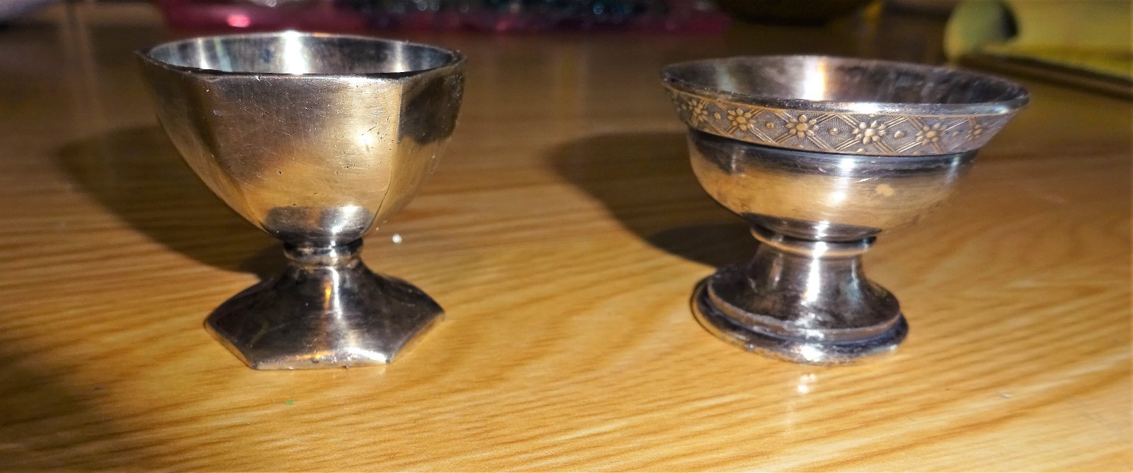 Lot of 2 Antique silver and silver plated  salt cellars, 1 1/2