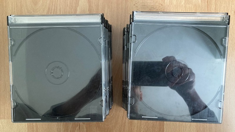 40 Boitiers 1 Cd Minces  Noirs Occasion