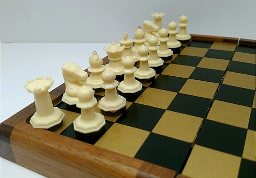 VINTAGE DRUEKE LITTLE JEWEL MAGNETIC CHESS SET 90010 BOX & INSTRUCTIONS COMPLETE