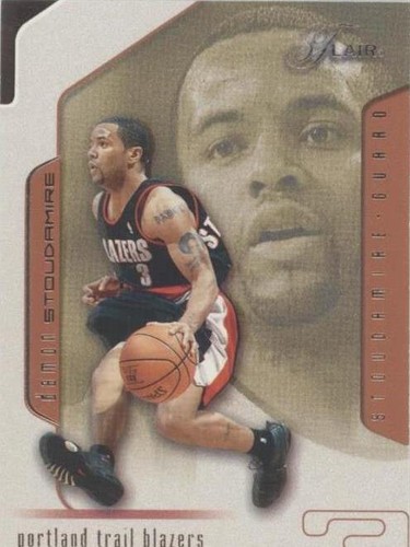 2001-02 Flair - Damon Stoudamire #11