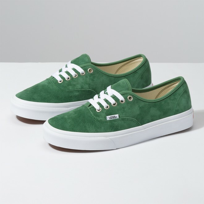 {keywor d} vans authentic pig suede