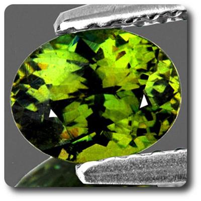 Garnet Demantoide 0.92 cts. If. Ural Mountains, Russia