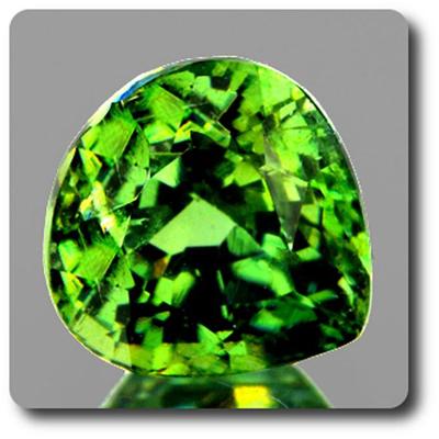 Garnet Demantoid .0.50 cts. VVS Ural Mountains, Russia with Certificate