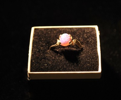 New Ring 925 sterling silver ** Pink ** Oval ** Simulated Opal  ** Size 8