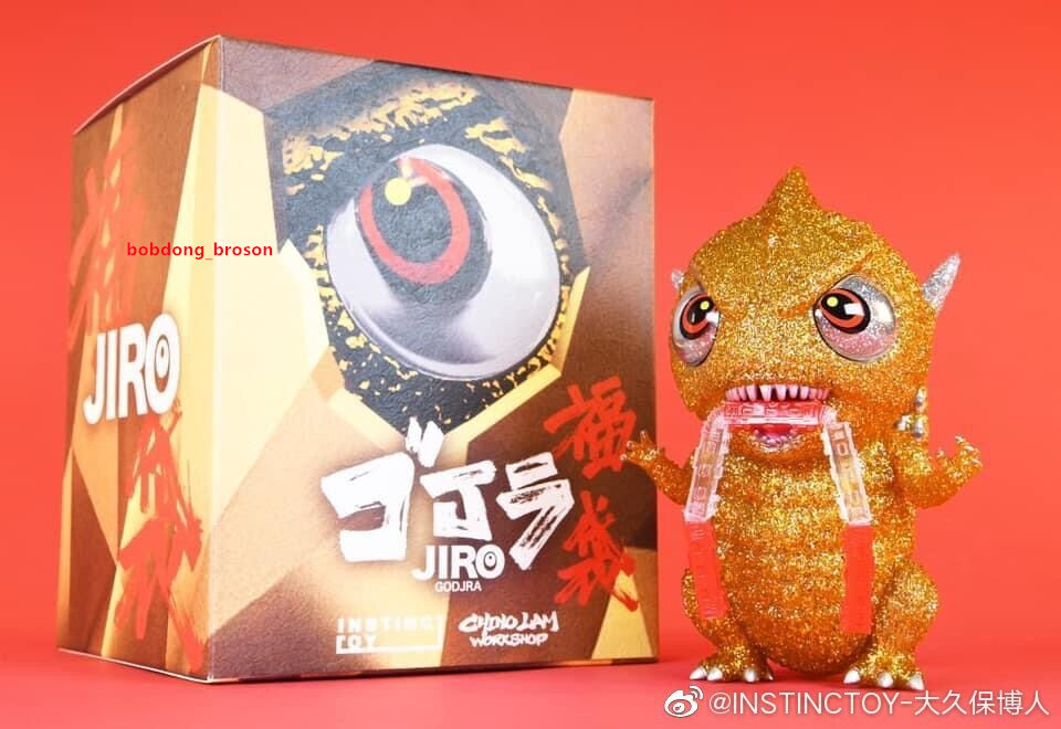 CHINO LAM × INSTINCTOY JIRO GODJRA CHINO LAM x INSTINCTOY JIRO GODJRA GOLDEN version NEW YEAR
