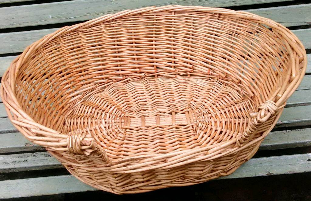 Wicker Pet Basket. Small dog in Kingswood, Bristol Gumtree