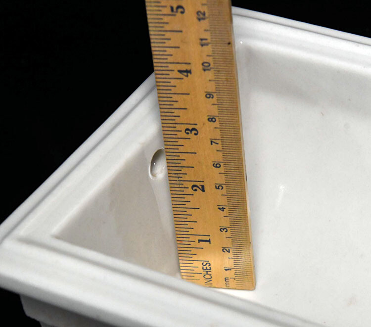 VINTAGE CERAMIC PORCELAIN TOILET PAPER HOLDER RECLAIMED WALL INSERT