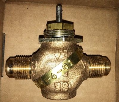 Schneider VB-7212-0-4-01 Brass 5/8'' 2-Way Straightway Flared End