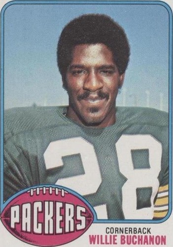 1976 Topps Willie Buchanon #19