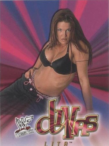 2001 Fleer WWF Wrestlemania - Lita #67