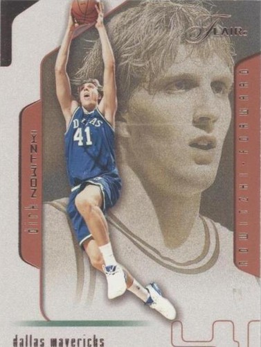 2001-02 Flair - Dirk Nowitzki #41