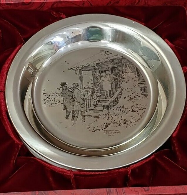 1975 NORMAN ROCKWELL SOLID STERLING SILVER "HOME FOR CHRISTMAS" COLLECTOR