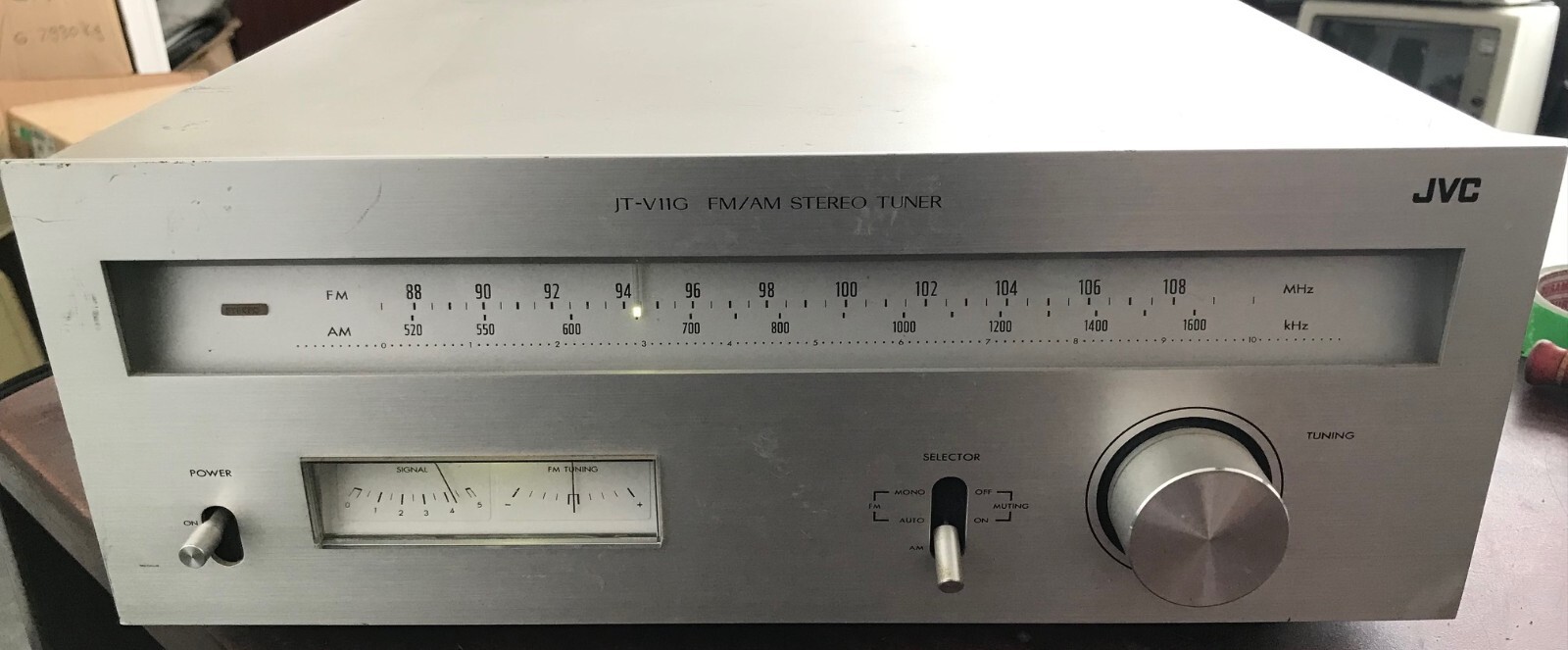 ★ビクター JT-V71 AM/FM Stereo チューナー (1976) ☆ビクター JT-V71 AM/FM Stereo チューナー (1976)