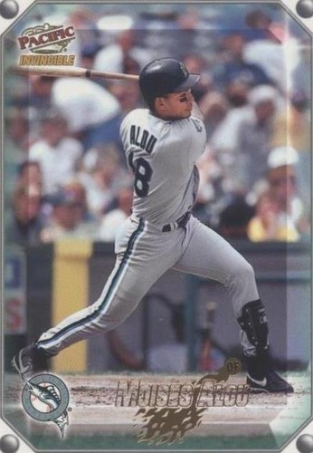 1998 Pacific Invincible - Moises Alou #150