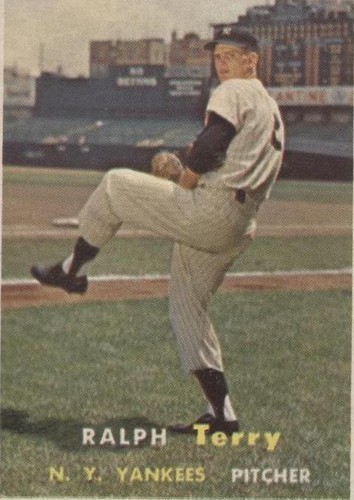 1957 Topps - Ralph Terry #391