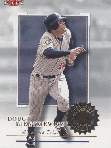 2001 Fleer Authority - Doug Mientkiewicz #11