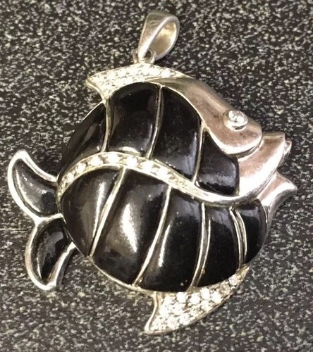 .925 Sterling Silver 31.0 total gms Onyx Gemstone  Lot Of 3 Pendants, 6, 6, 19.