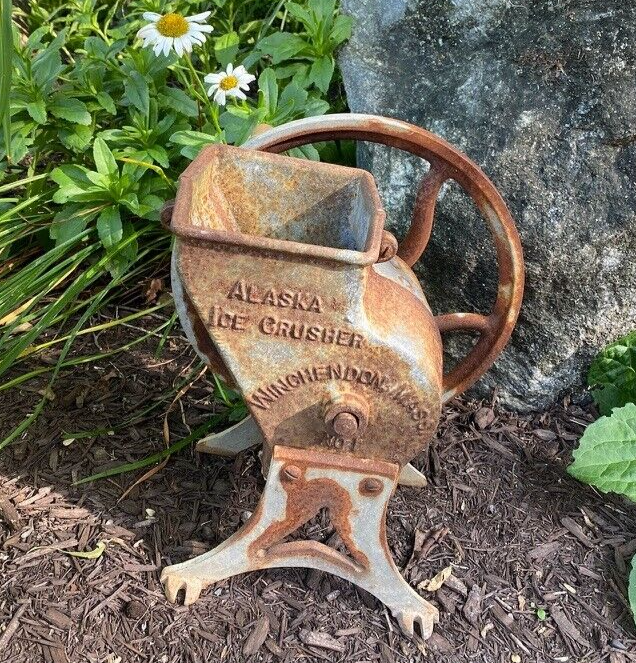 Vintage Antique Cast Iron Alaska Ice Crusher No. 1 Hand Crank