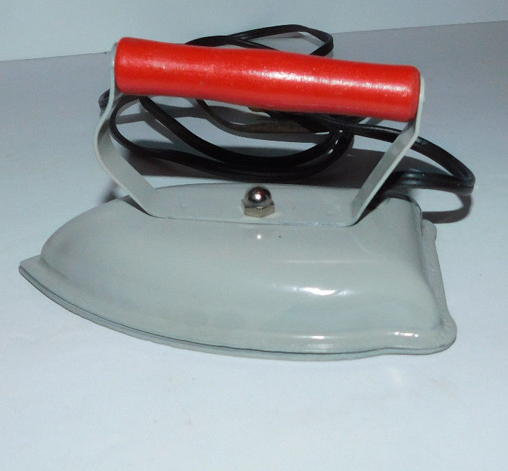 VERY NEAT VINTAGE GREY ELECTRIC CHILD'S TOY IRON WITH RED WOODEN HANDLE
