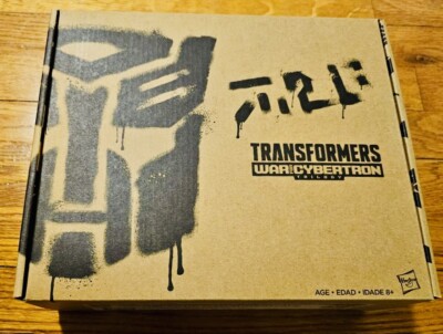 Transformers - WFC Generation Selects - Galactic Man Shockwave - NEW