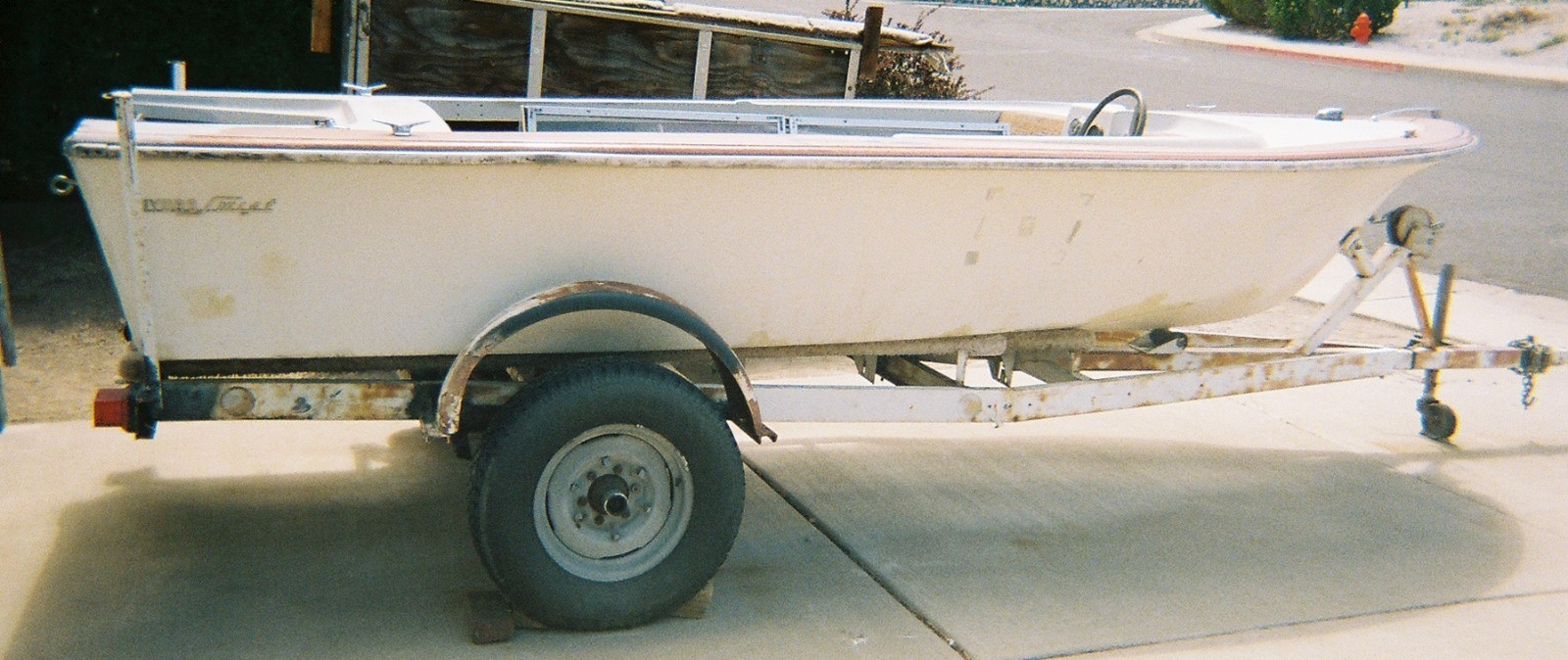 LF - 1963 Hydroswift 15'5" Runabout & Trailer - Nevada