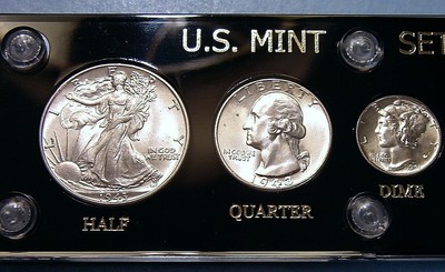 1943 MINT U.S. WAR-TIME SILVER COIN SET LUSTROUS BRILLIANT UNCIRCULATED NICE!