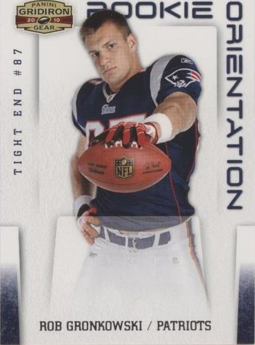 2010 Panini Gridiron Gear Rob Gronkowski #17
